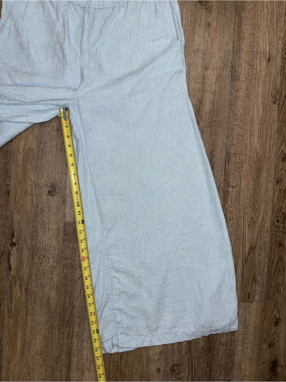 Vineyard Vines • Wide Leg Linen Pants - Picture 5 of 12